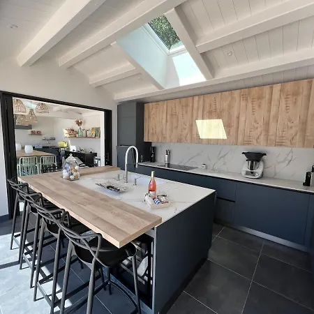 La Bosse Ile De Noirmoutier Pour 10 Personnes Villa L'Epine (Vendee)